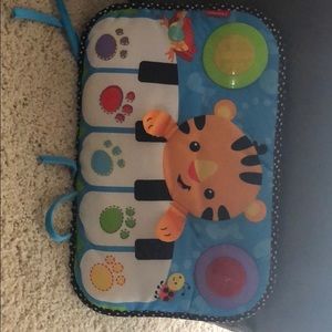 Piano like new for babies